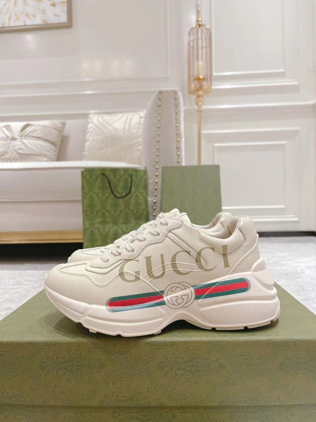 2023 lovers CC Top quality sneakers product image 1, provided for visual reference and product detail review
