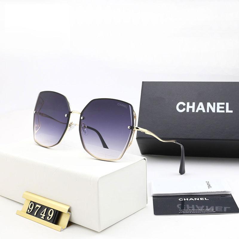 Gradient Color Women Sunglasses product image 6, provided for visual reference and product detail review