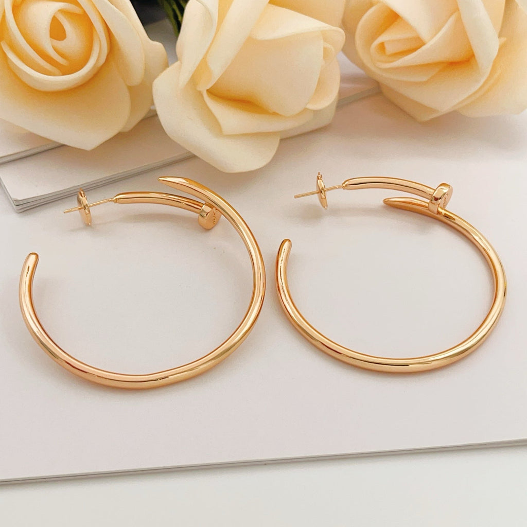 High-Quality Stud Earrings-66 product image 4, provided for visual reference and product detail review