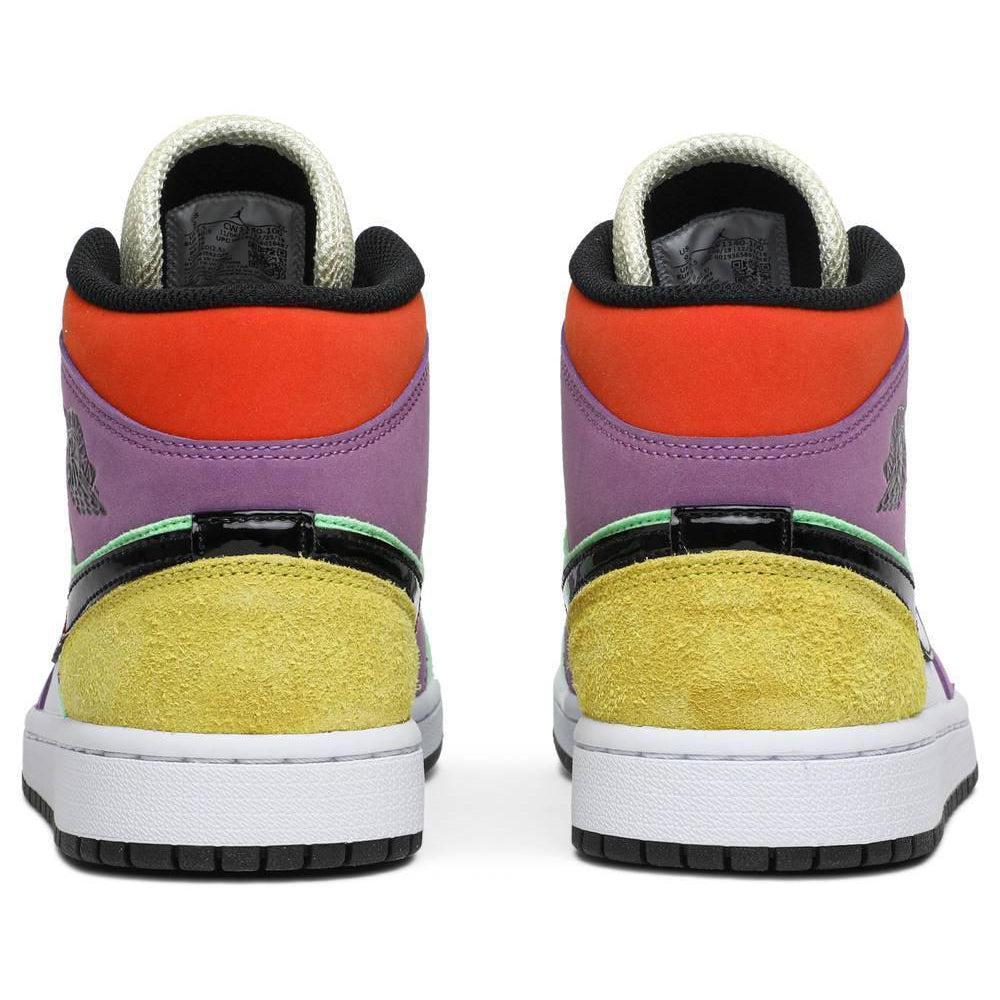 Nike WMNS AIR JORDAN 1 “Lightbulb” product image 3, provided for visual reference and product detail review