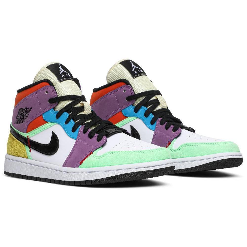 Nike WMNS AIR JORDAN 1 “Lightbulb” product image 2, provided for visual reference and product detail review