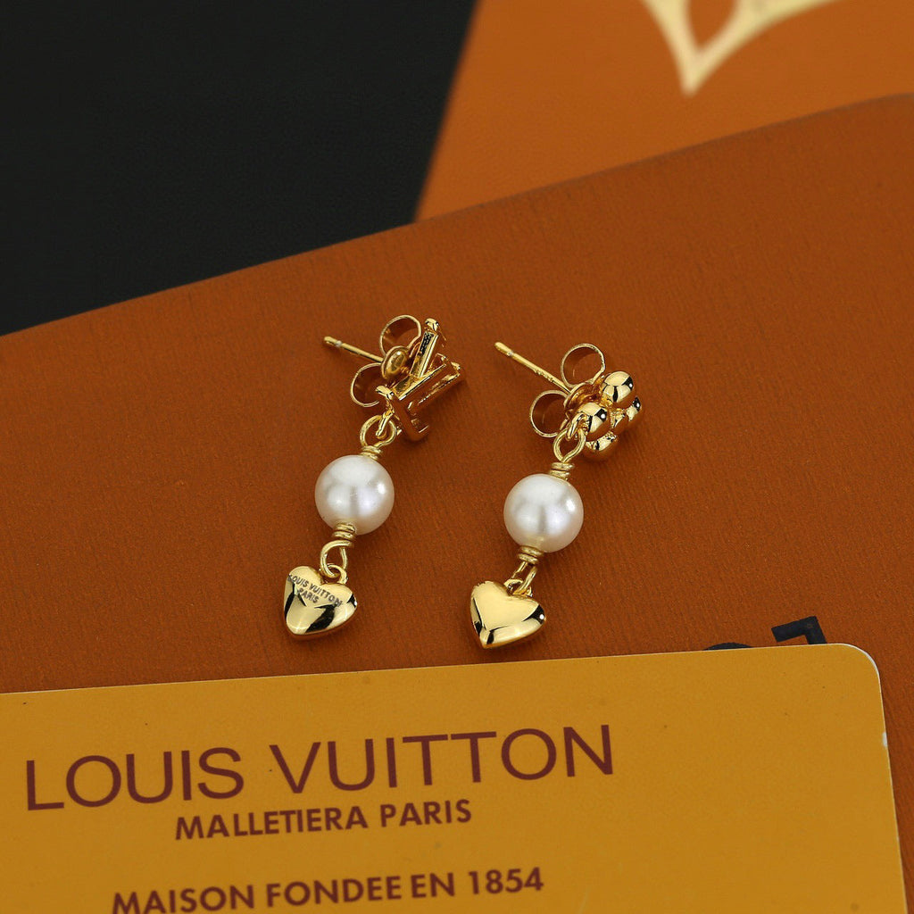 High-Quality Stud Earrings-zz product image 7, provided for visual reference and product detail review