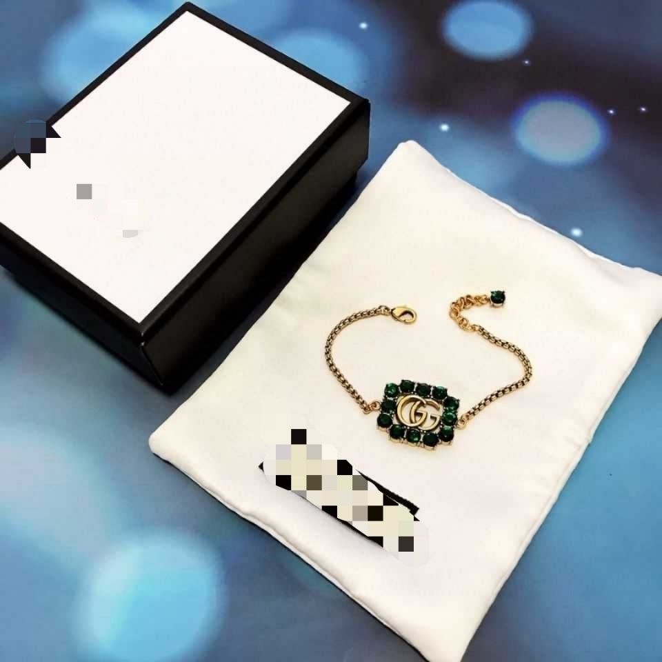 Green diamond bracelet product image 3, provided for visual reference and product detail review