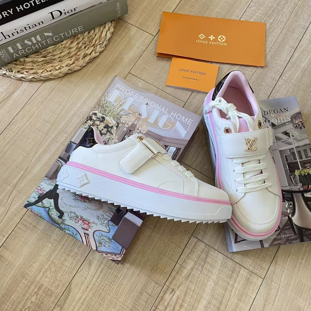 2023 New VL Top quality sneakers product image 4, provided for visual reference and product detail review