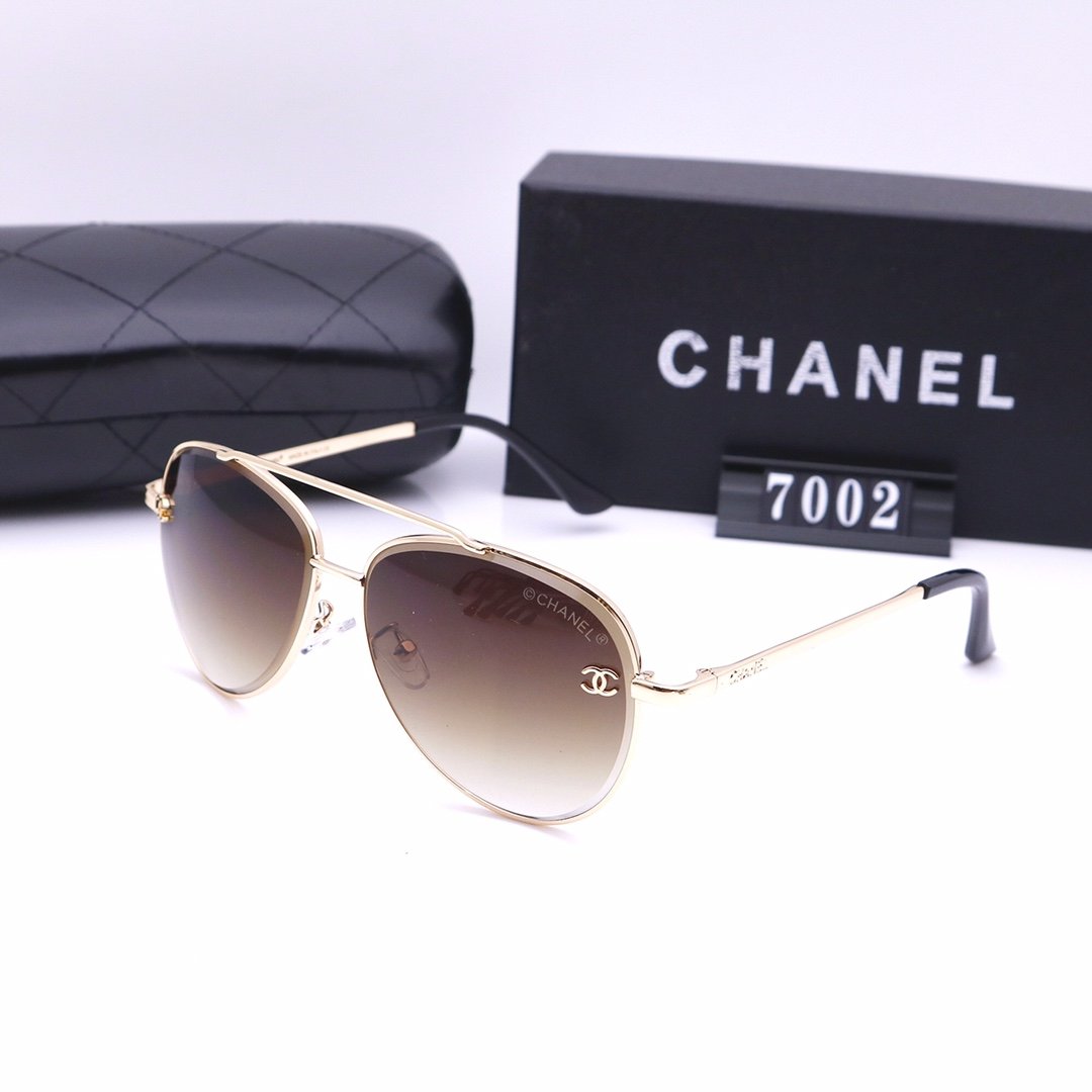 Classical Fashion Women Sunglasses product image 12, provided for visual reference and product detail review
