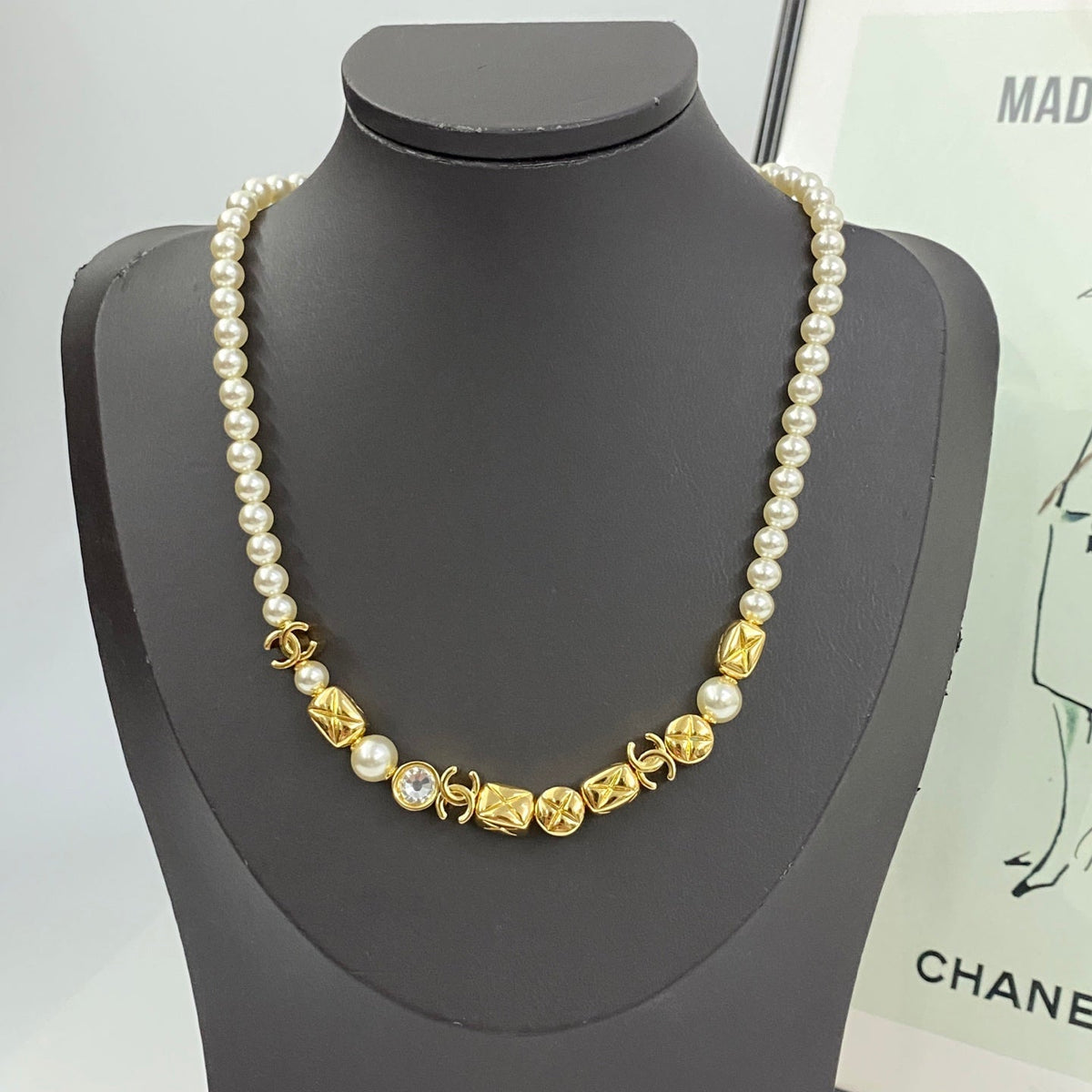 High-Quality Necklaces-180 product image 1, provided for visual reference and product detail review