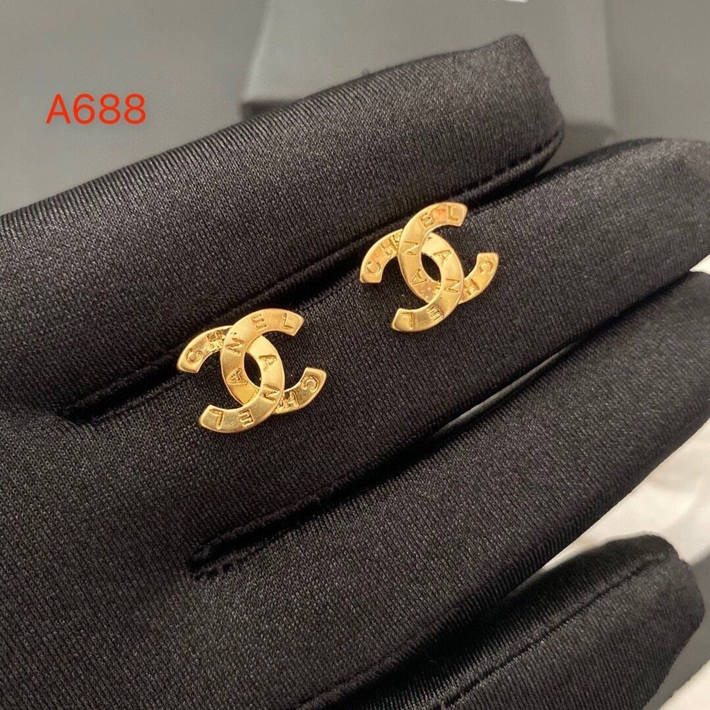 2022 New Earrings product image 7, provided for visual reference and product detail review