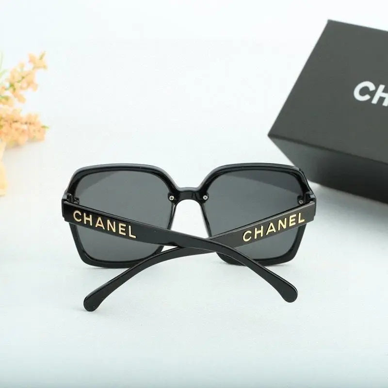 5 Colors Women Summer Polarized Sunglasses product image 3, provided for visual reference and product detail review