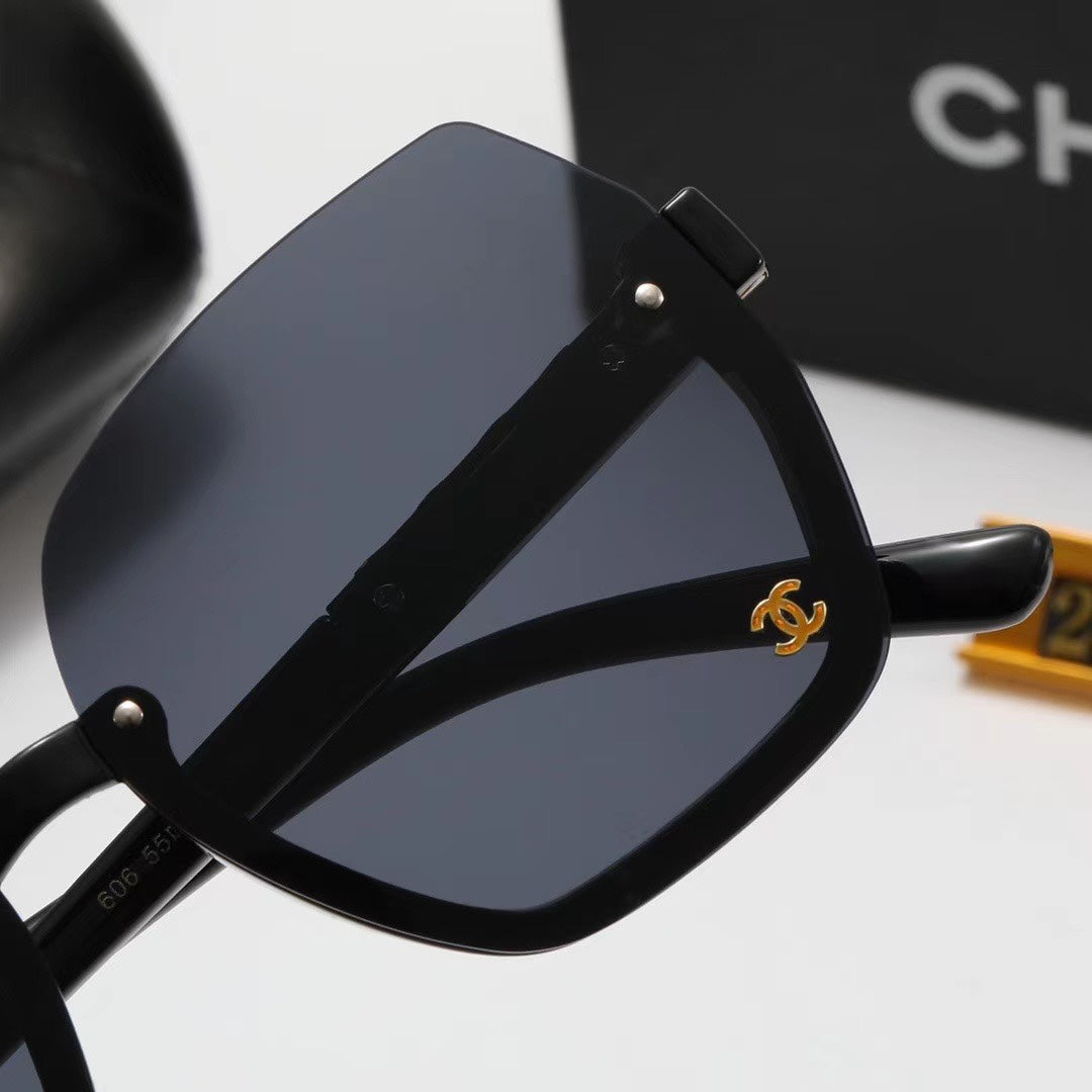 2022 Ladies Fashion Classic Sunglasses product image 8, provided for visual reference and product detail review