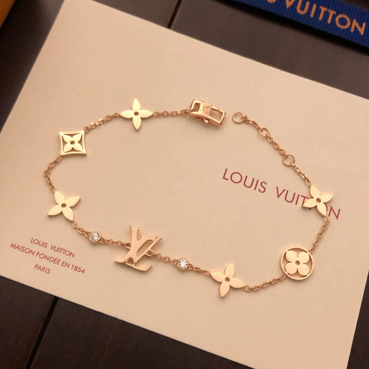 High-Quality Necklaces-10 product image 1, provided for visual reference and product detail review