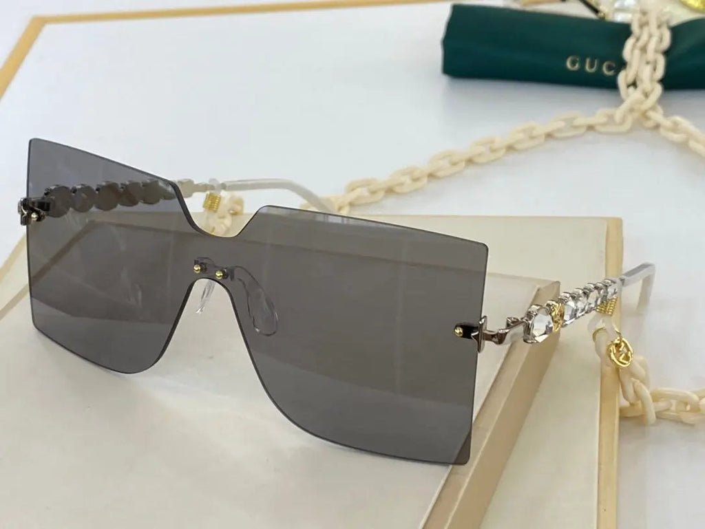 6 Colors Chain Accessories Sunglasses product image 4, provided for visual reference and product detail review
