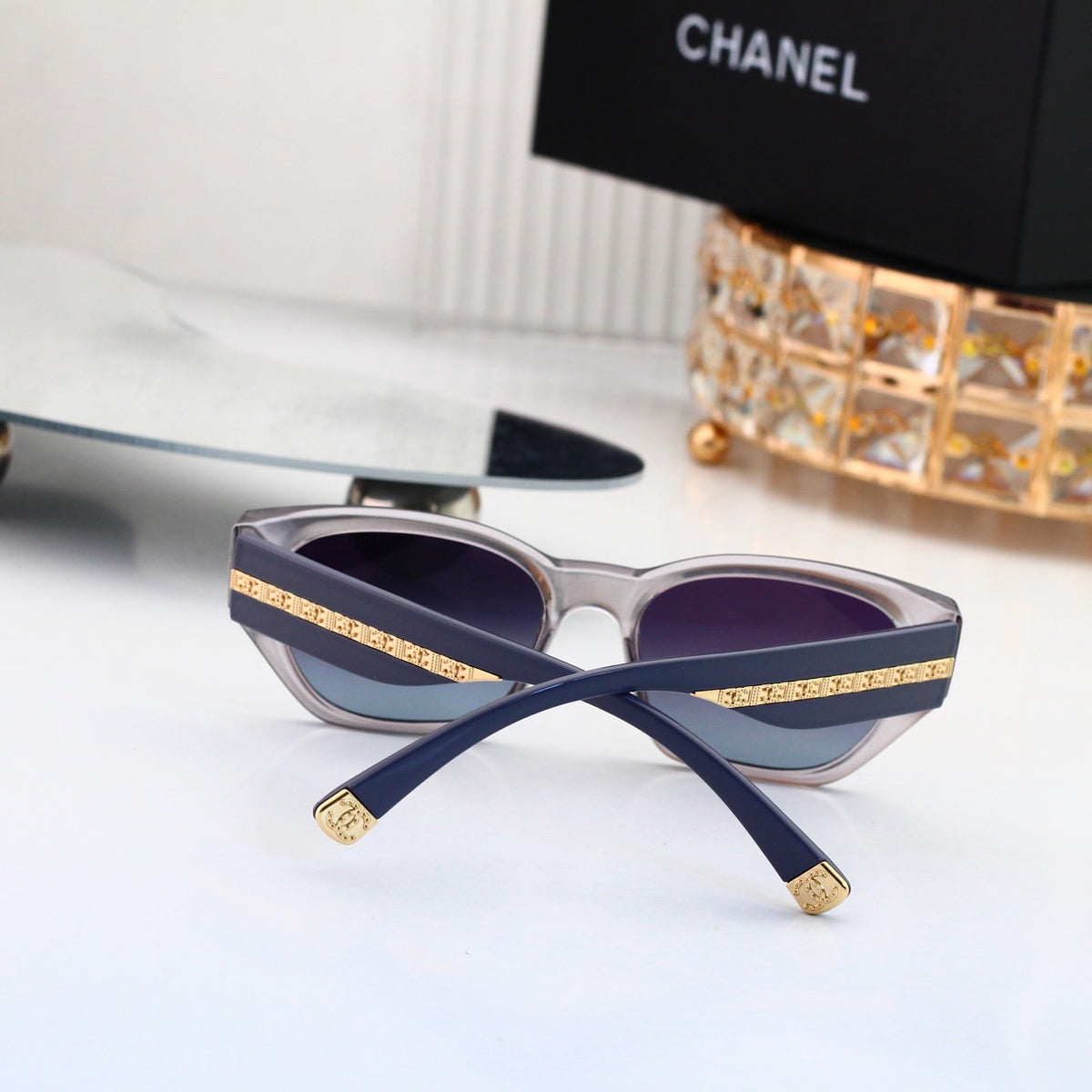 New Stylish Sunglasses-60 product image 11, provided for visual reference and product detail review