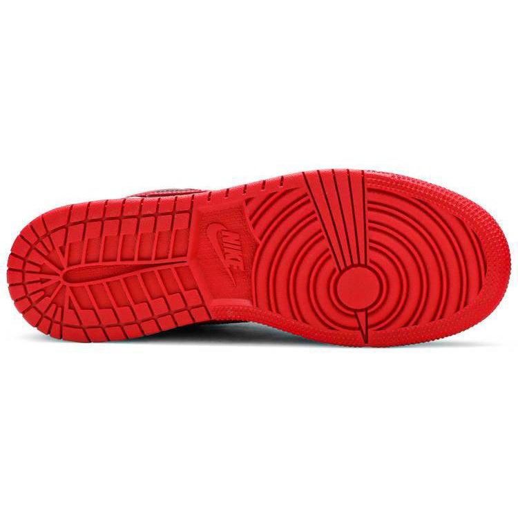 Nike Air Jordan 1 Low GS 'Reverse Bred' product image 3, provided for visual reference and product detail review