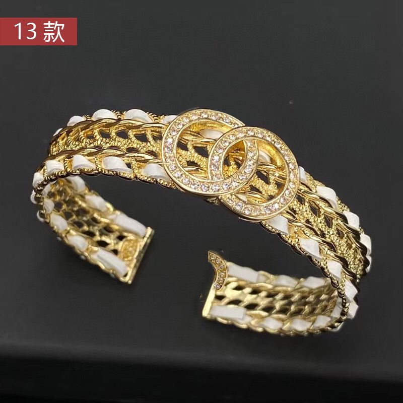 New diamond inlaid bracelet in 2022 product image 19, provided for visual reference and product detail review