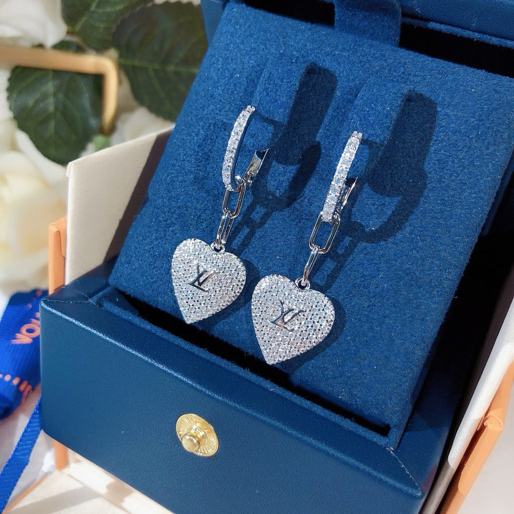 High-Quality Stud Earrings-11 product image 1, provided for visual reference and product detail review