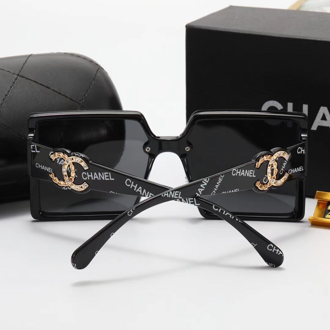 2022 High Quality Ladies Fashion Classic Sunglasses product image 8, provided for visual reference and product detail review