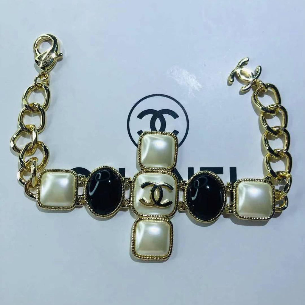 (Xiaoxiang Bracelet) Xiaoxiang Classic Vintage Bracelet product image 11, provided for visual reference and product detail