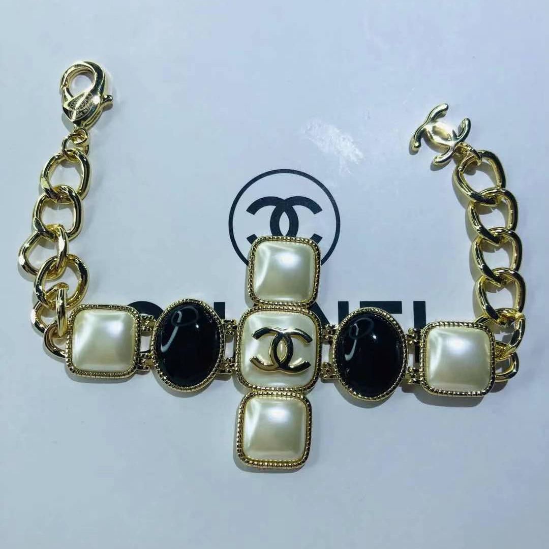 (Xiaoxiang Bracelet) Xiaoxiang Classic Vintage Bracelet product image 11, provided for visual reference and product detail