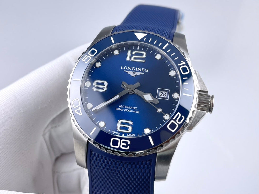 2023 Luxury Men style Wrist watch product image 4, provided for visual reference and product detail review