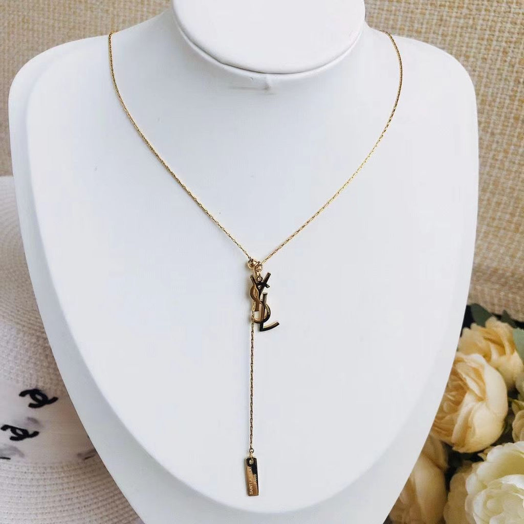 2023 New Fashion Necklace product image 4, provided for visual reference and product detail review