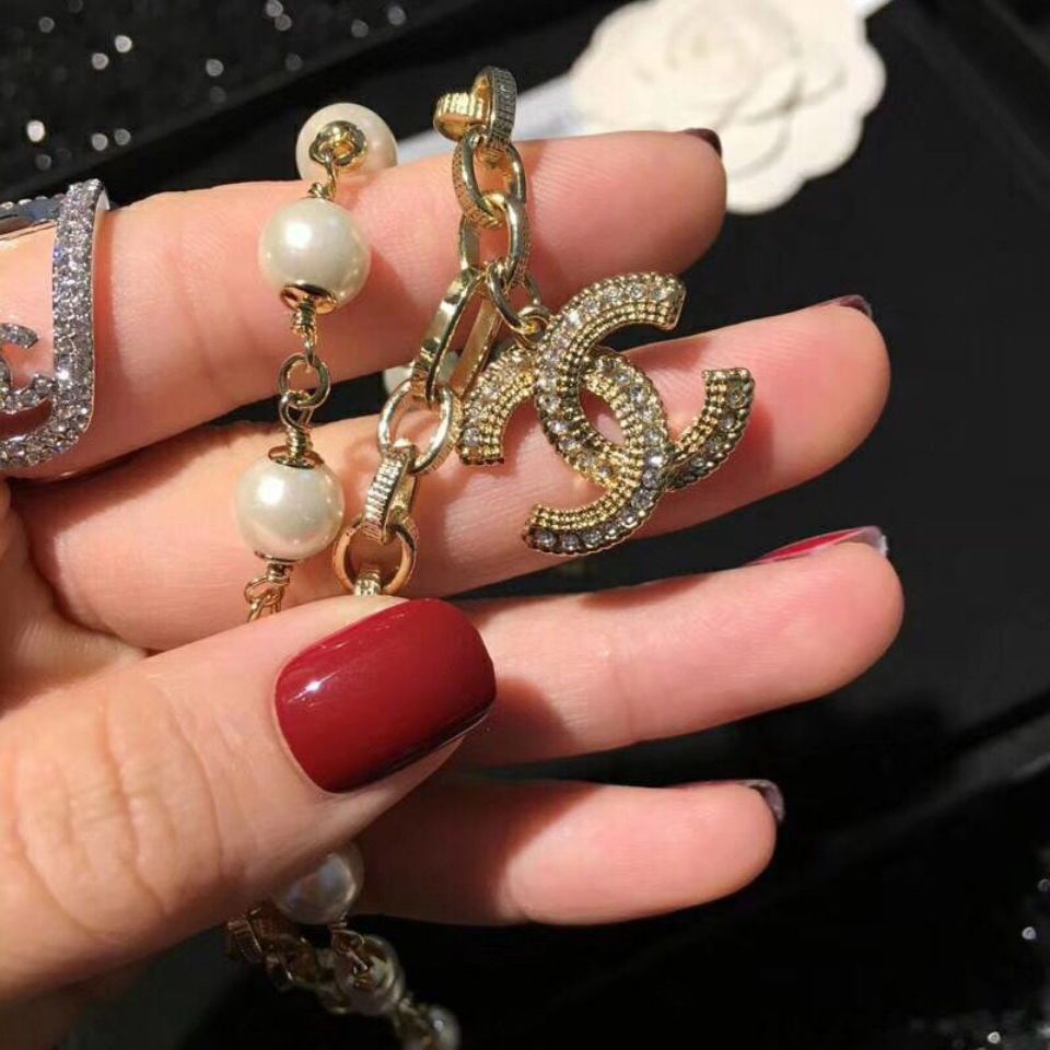 Double layer pearl chain bracelet product image 2, provided for visual reference and product detail review
