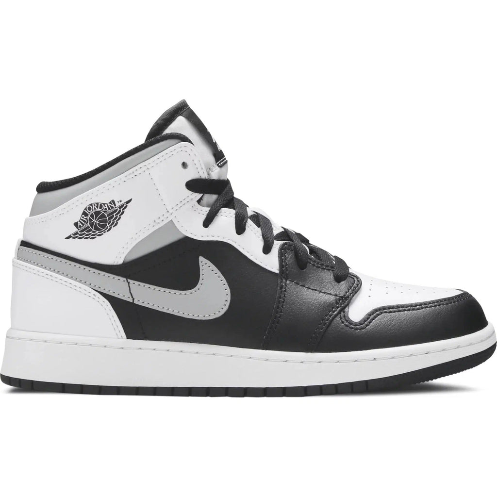 Nike Air Jordan 1 Mid GS 'Shadow' product image 1, provided for visual reference and product detail review