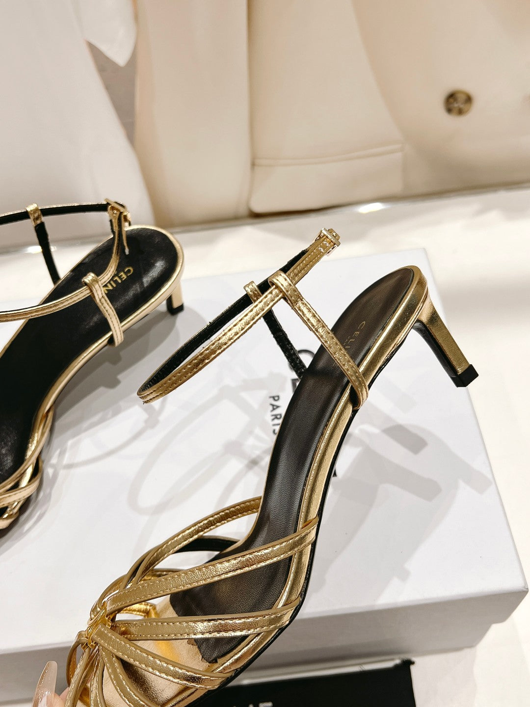 2023 Summer Latest Explosion Retro Sandals-S34 product image 5, provided for visual reference and product detail review