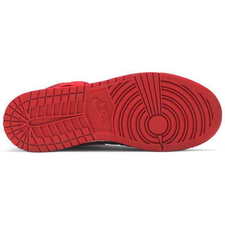 Nike Air Jordan 1 Mid GS 'Banned 2020' product image 3, provided for visual reference and product detail review