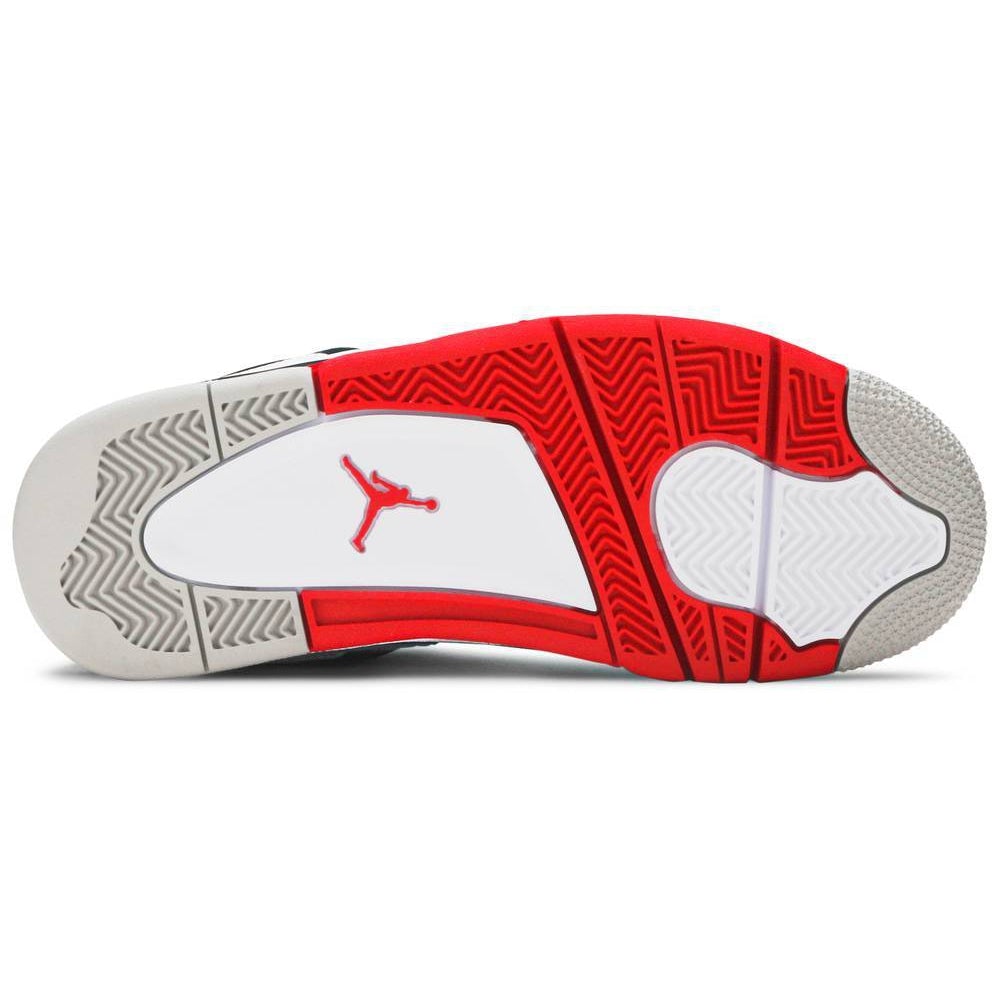Nike Air Jordan 4 Retro OG GS 'Fire Red' 2020 product image 3, provided for visual reference and product detail review