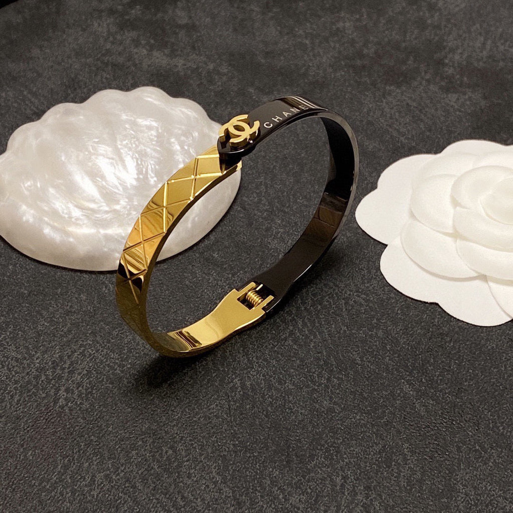 High-Quality Bracelets-183 product image 4, provided for visual reference and product detail review