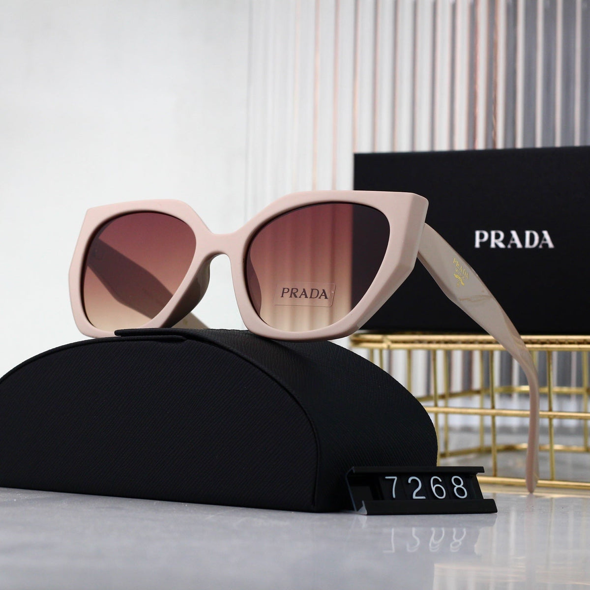 New Stylish Sunglasses-19 product image 3, provided for visual reference and product detail review