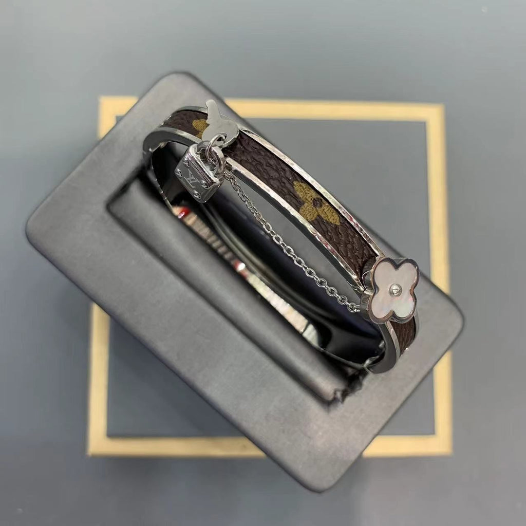 Fashion Retro VL diamond bracelet product image 18, provided for visual reference and product detail review