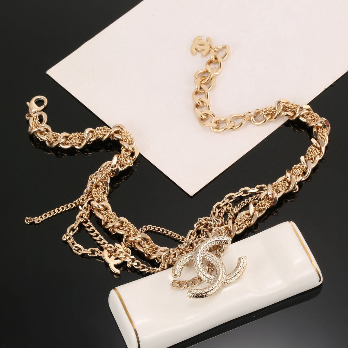 High-Quality Necklaces-100 product image 5, provided for visual reference and product detail review