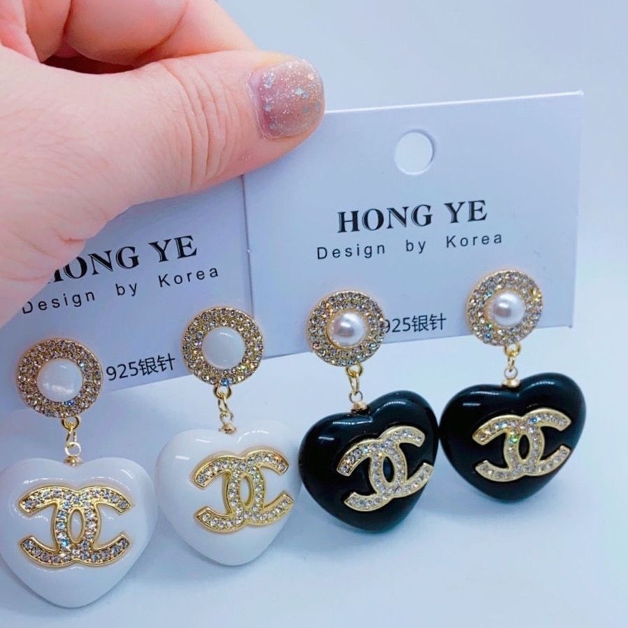 High quality earrings product image 9, provided for visual reference and product detail review