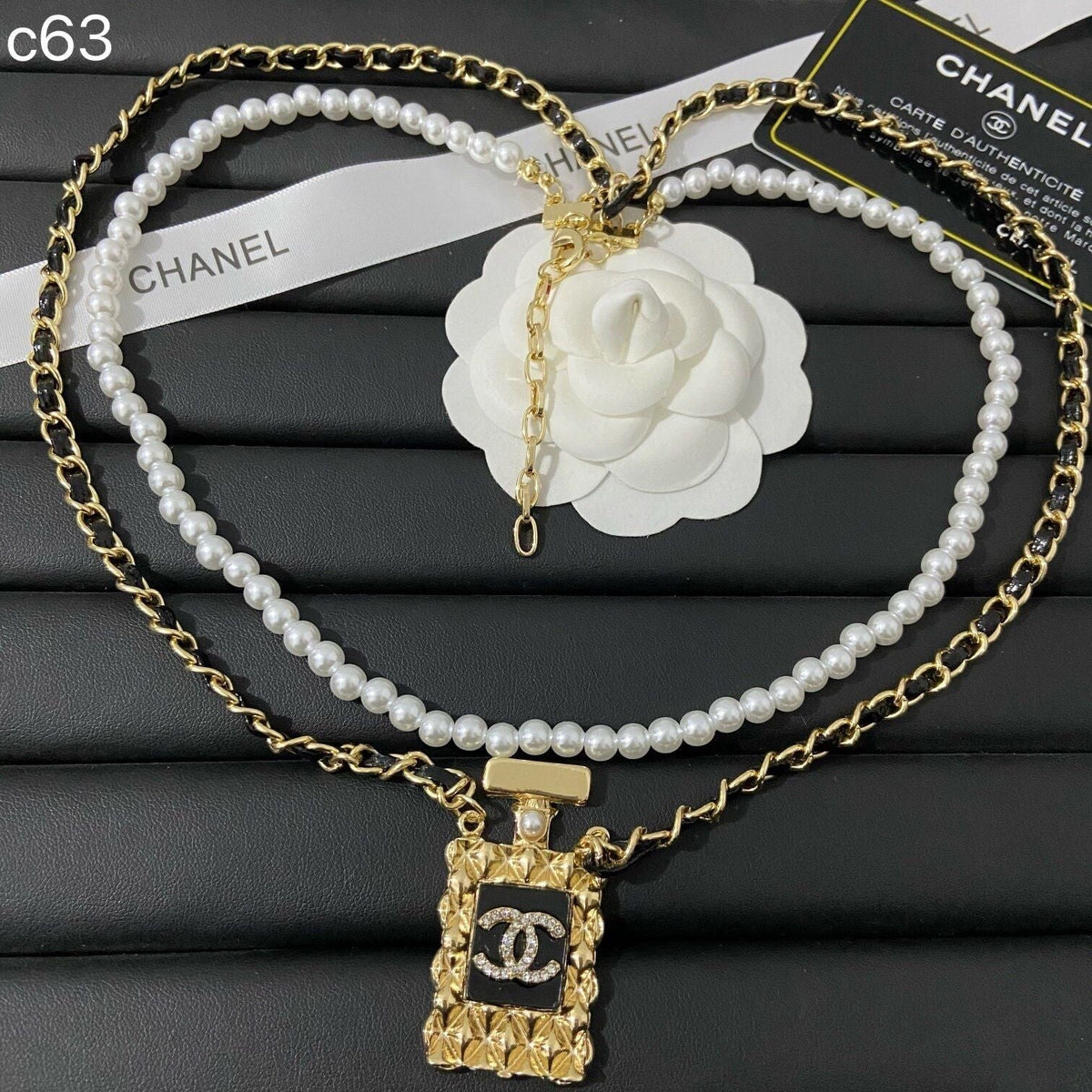 2022 alloy small fragrance double C high-grade necklace product image 6, provided for visual reference and product detail