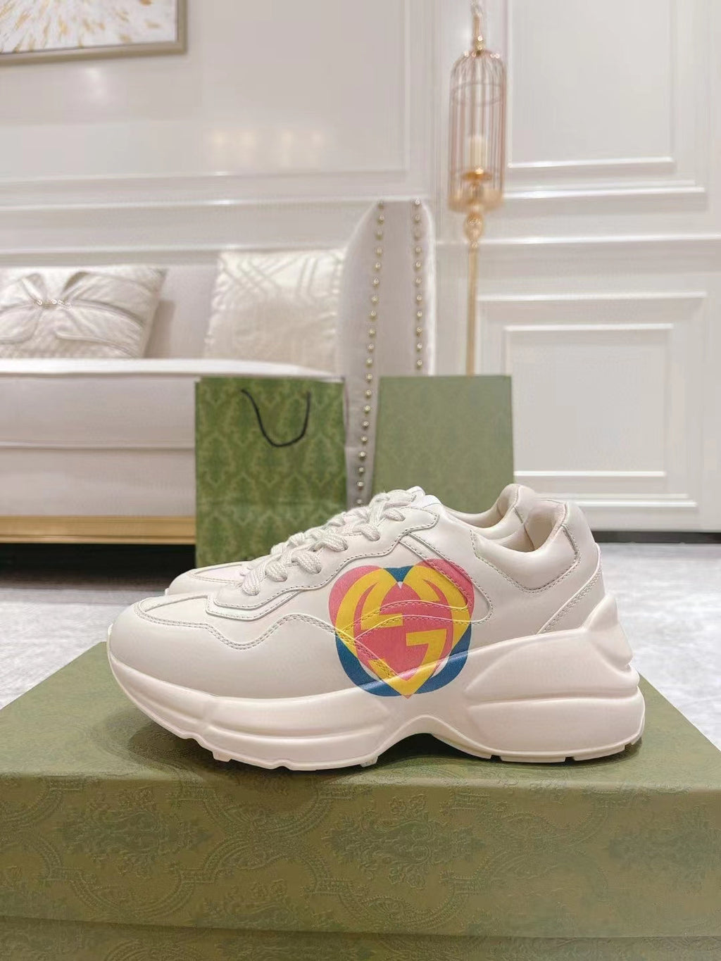 2023 lovers CC Top quality sneakers product image 4, provided for visual reference and product detail review