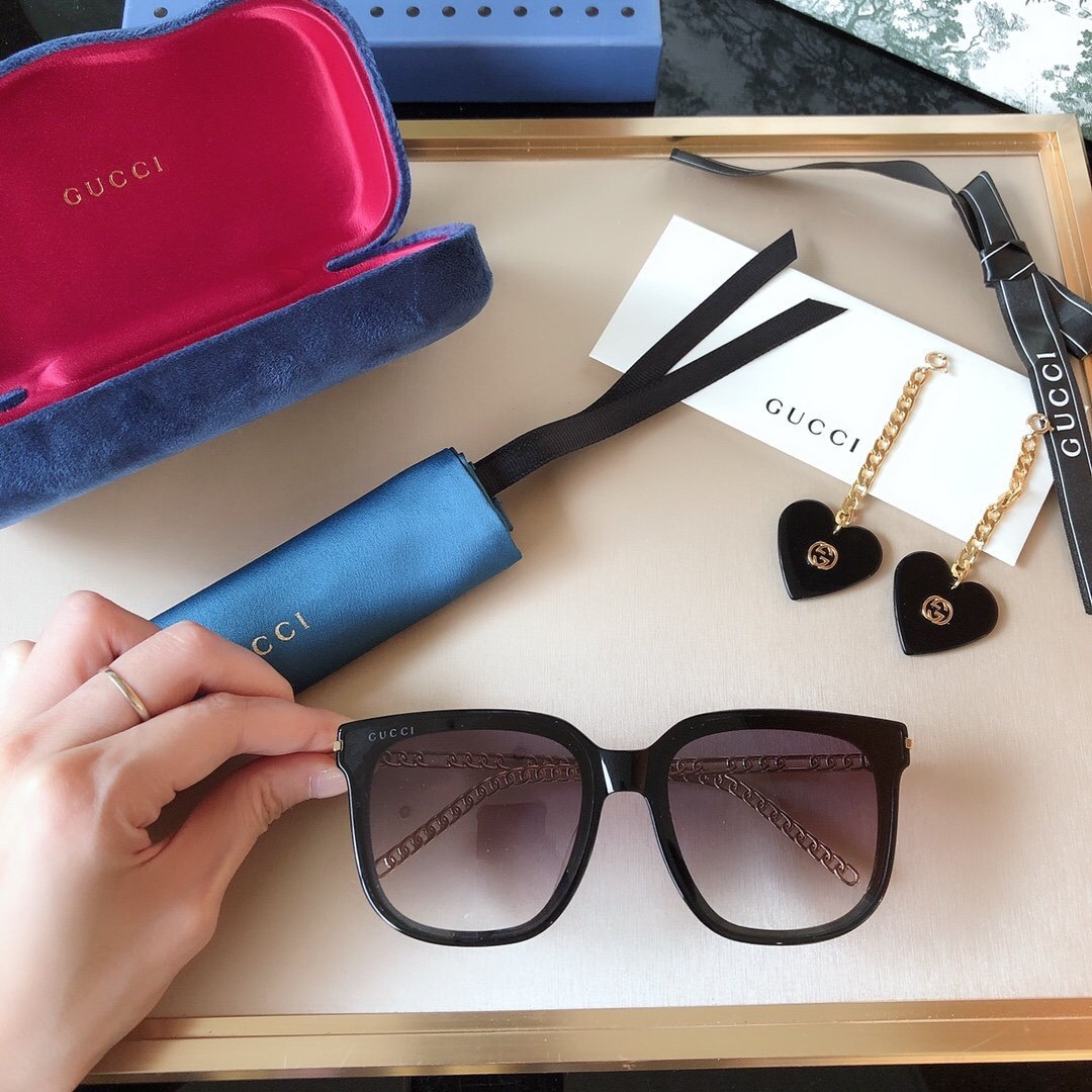 6 COLORS Ladies Pendant SUNGLASSES product image 4, provided for visual reference and product detail review