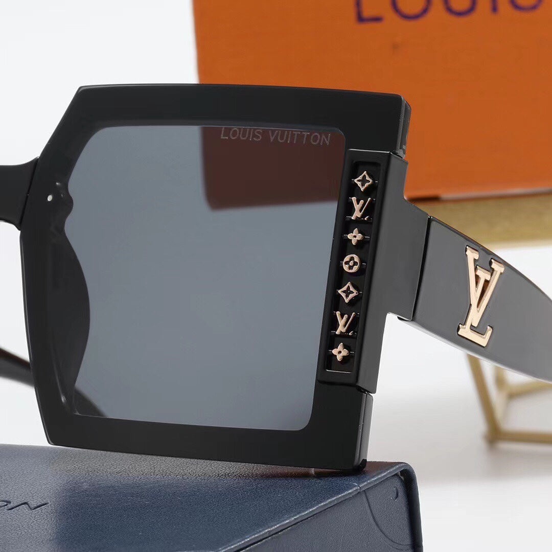 New Style Fashion Sunglasses For Summer product image 6, provided for visual reference and product detail review