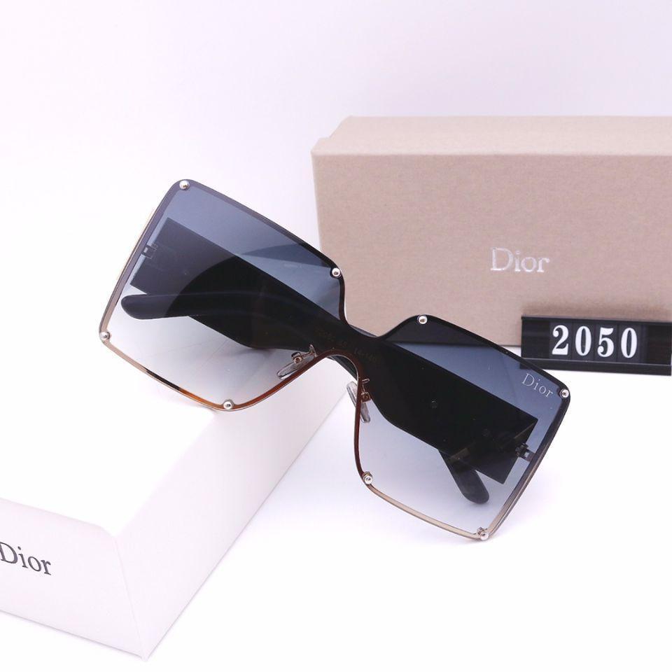 2021 Fashion Classical Women Sunglasses di product image 9, provided for visual reference and product detail review