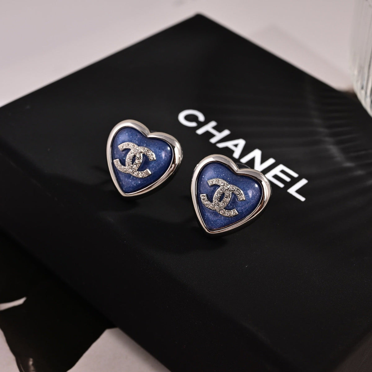 High-Quality Stud Earrings-121 product image 5, provided for visual reference and product detail review