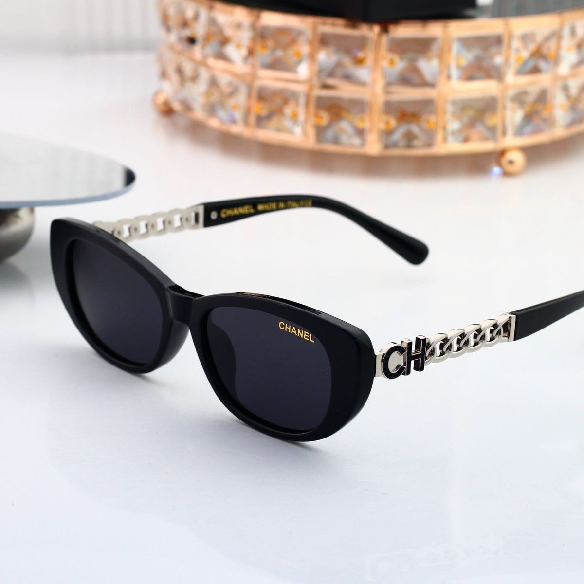 New Stylish Sunglasses-71 product image 7, provided for visual reference and product detail review