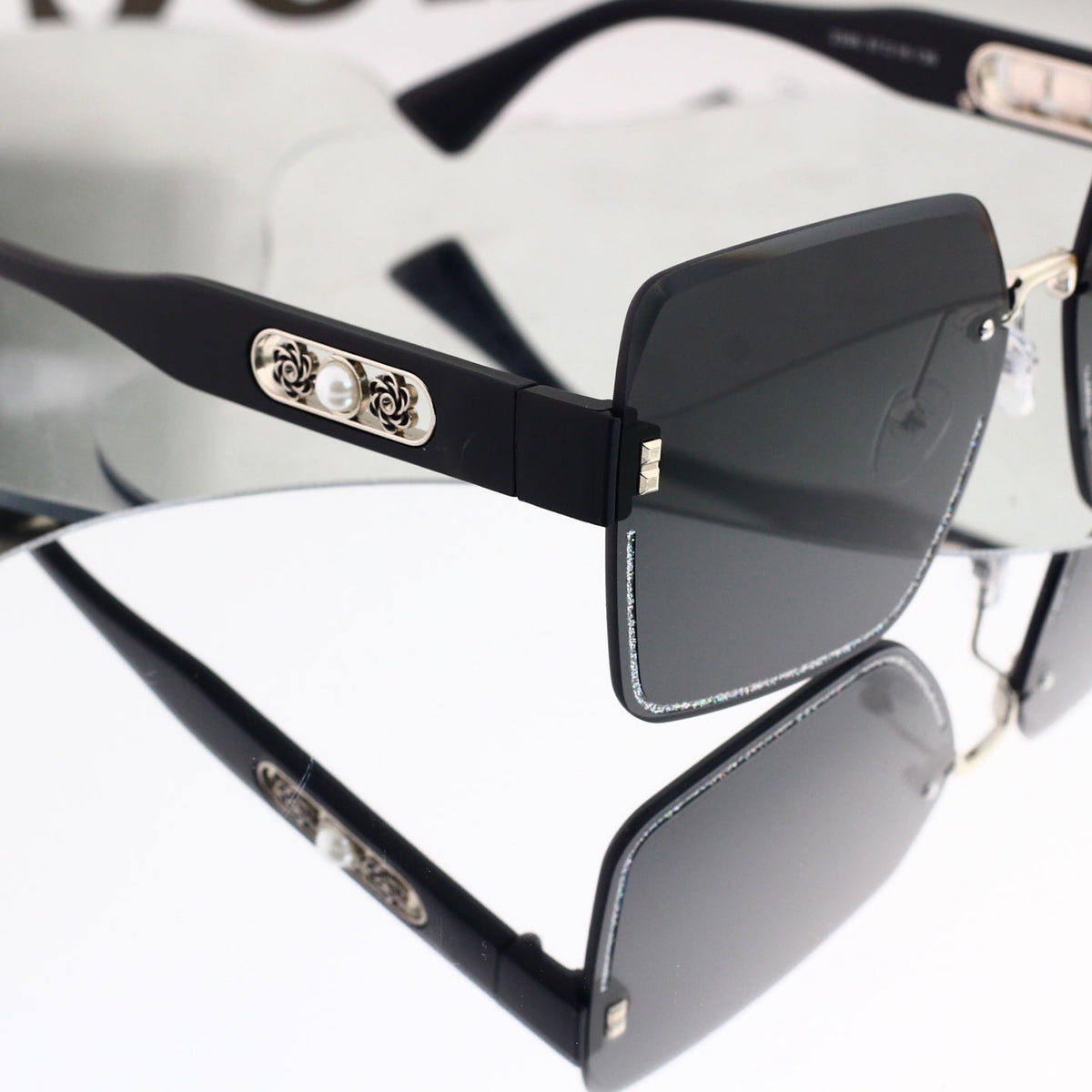 New Stylish Sunglasses-63 product image 6, provided for visual reference and product detail review