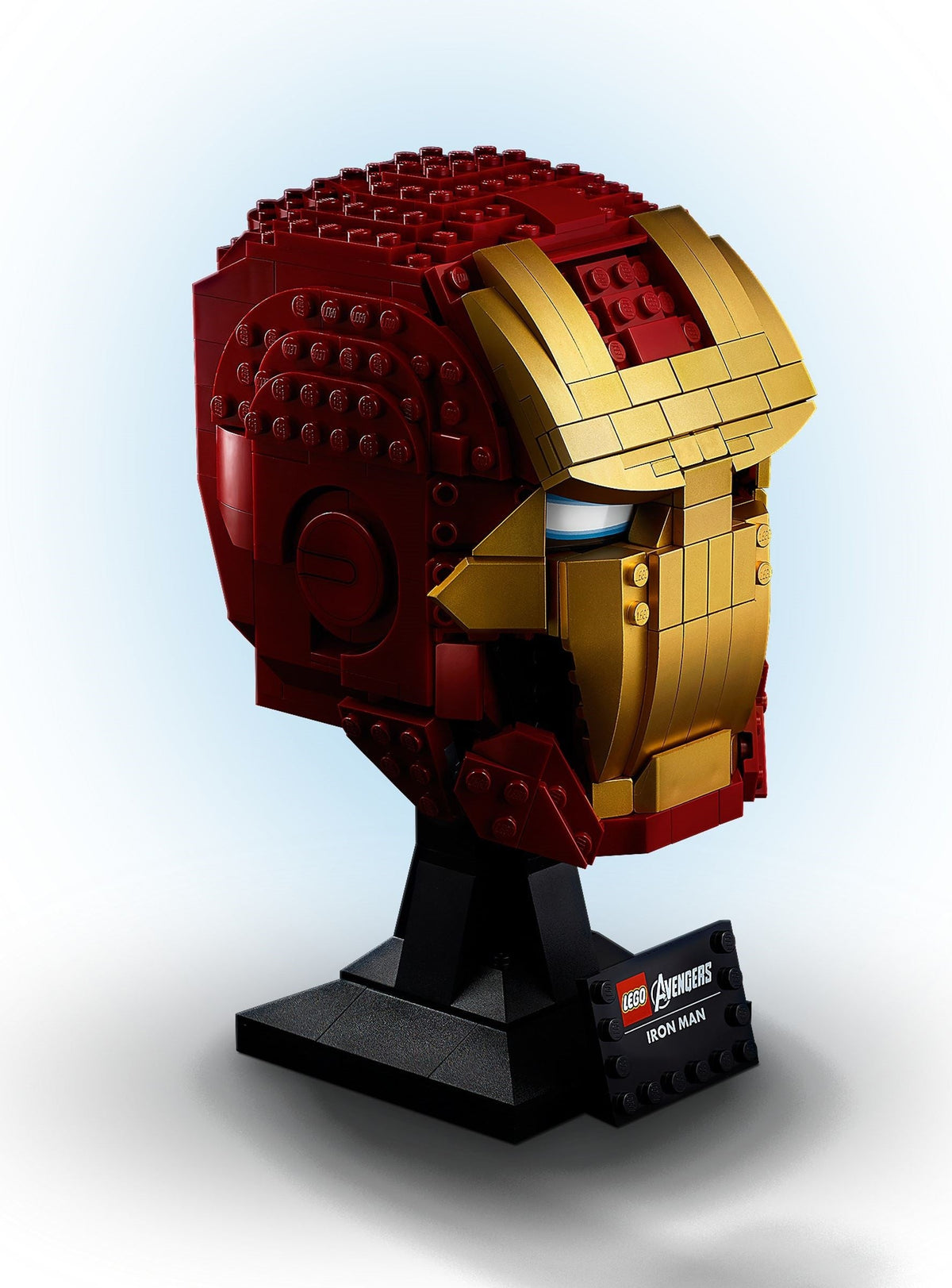 76165 LEGO Iron Man Helmet product image 3, provided for visual reference and product detail review