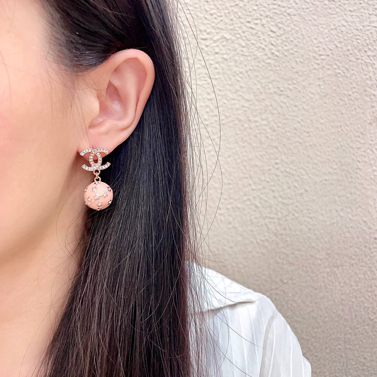 High-Quality Stud Earrings-155 product image 3, provided for visual reference and product detail review