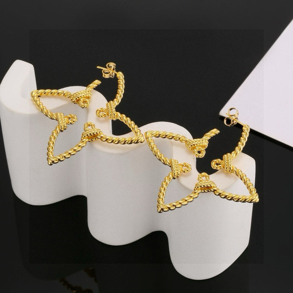 High-Quality Four-Leaf Clover Earrings product image 2, provided for visual reference and product detail review