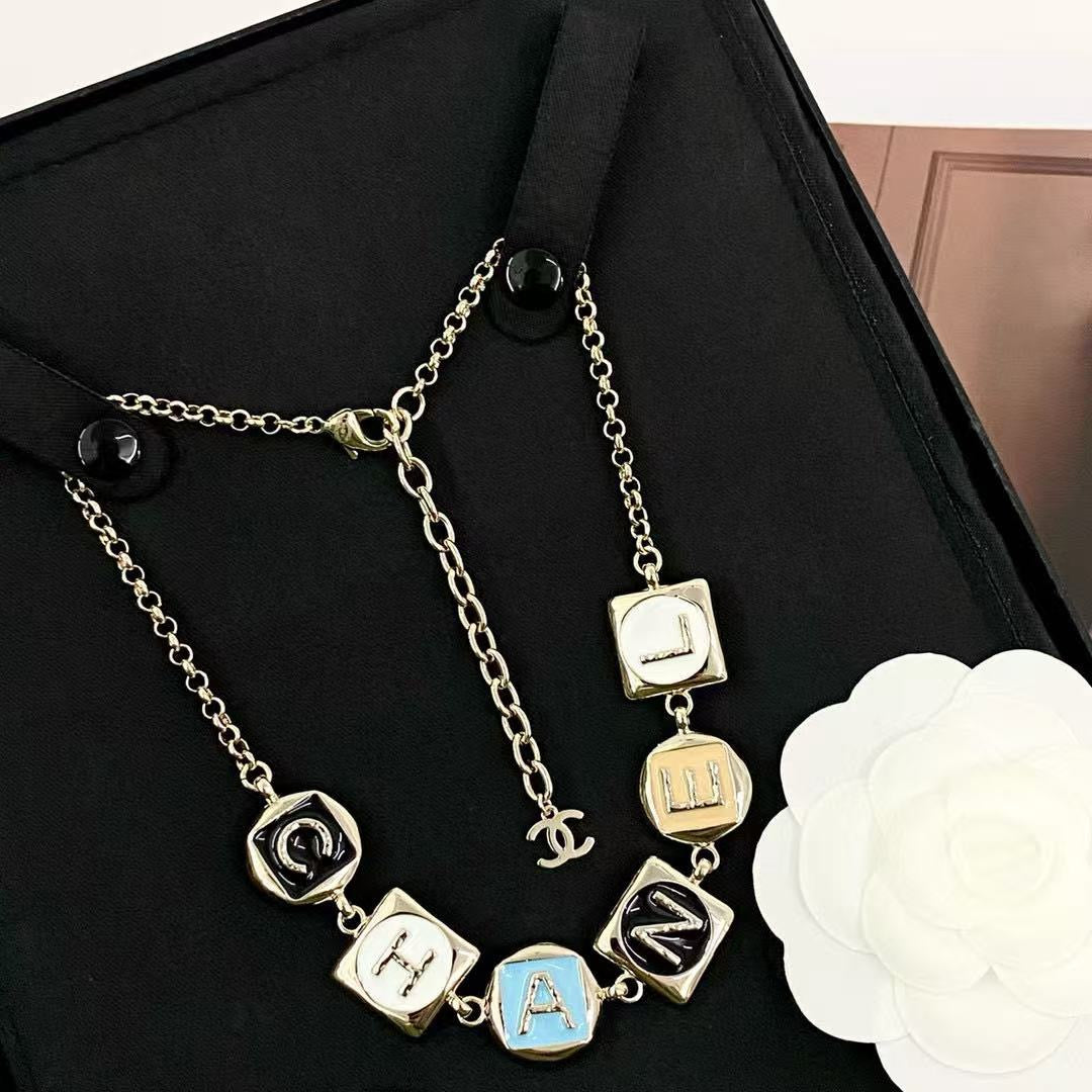High-Quality Necklaces-182 product image 1, provided for visual reference and product detail review