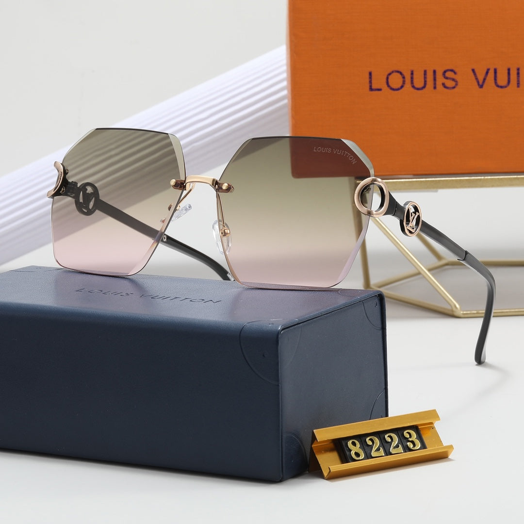 8 Color New Style Fashion Sunglasses product image 4, provided for visual reference and product detail review