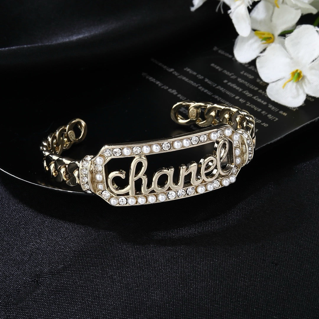 High-Quality Bracelets-186 product image 7, provided for visual reference and product detail review