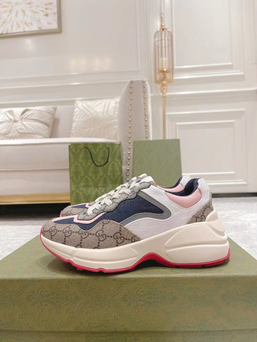 2023 lovers CC Top quality sneakers product image 4, provided for visual reference and product detail review