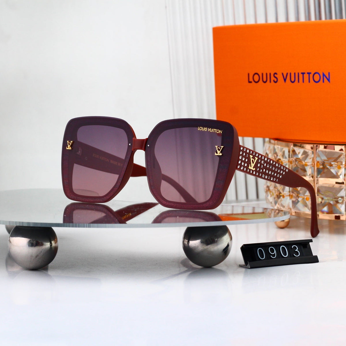 New Stylish Sunglasses-46 product image 3, provided for visual reference and product detail review